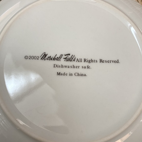 4 Collectible Plates FASHIONS OF THE HOUR - Marshall Field's 2002 - Picture 8 of 9
